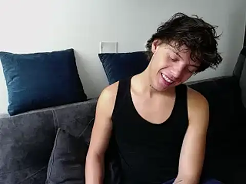 Santiago kiler online show from December 2024 03:59:02 PM