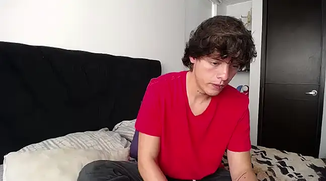 Santiago kiler online show from March 2025 07:37:01 PM