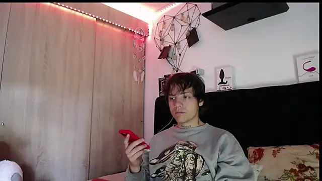 Santiago kiler online show from February 2026 01:23:01 PM