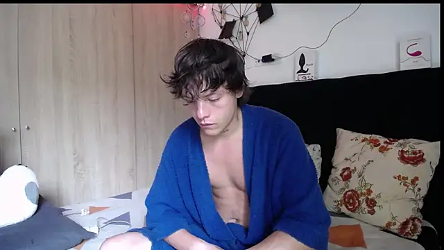 Santiago kiler online show from February 2026 06:17:02 PM