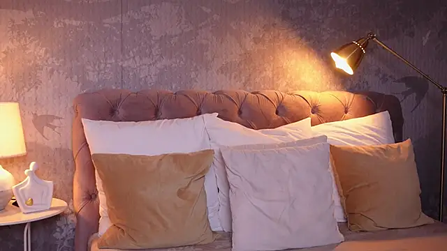 AngelaFay online show from March 2025 09:21:01 AM