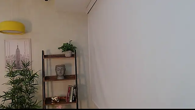 Sassy--Girl online show from February 2025 06:35:01 PM