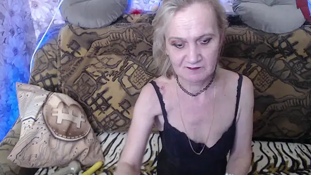 MissBekker online show from January 2025 06:21:01 PM