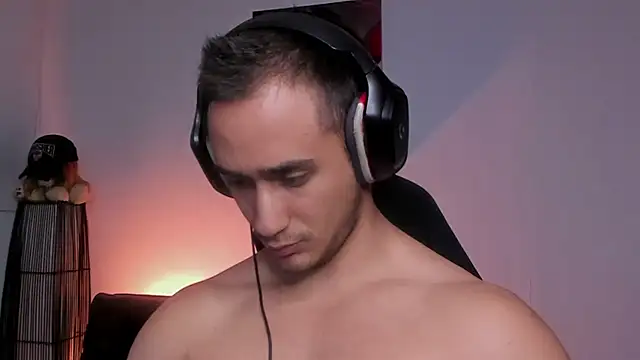 AlexRivera6 online show from February 2025 11:36:02 PM