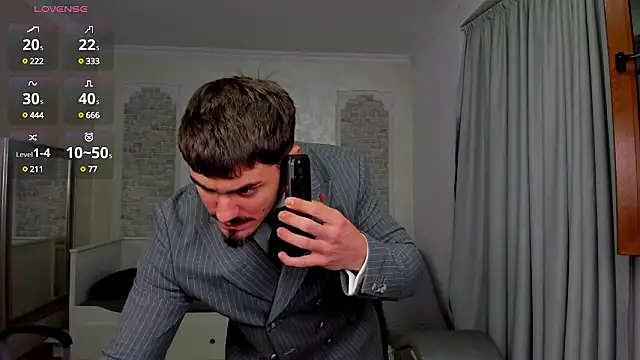 WilsonJules online show from December 2024 08:36:02 PM