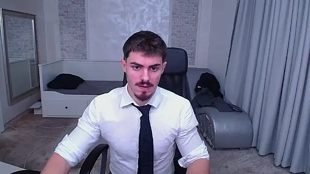 WilsonJules online show from December 2024 08:04:02 PM