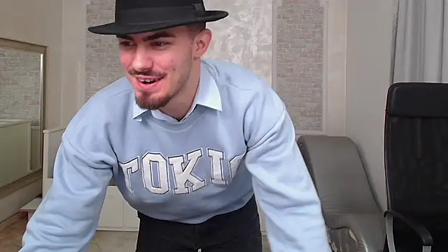 WilsonJules online show from January 2025 02:04:01 PM