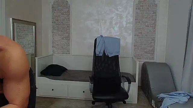 WilsonJules online show from January 2025 05:05:02 PM