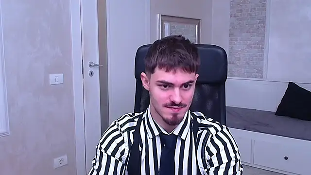 WilsonJules online show from January 2025 04:13:01 PM