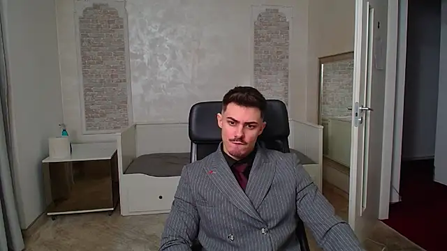 WilsonJules online show from January 2025 06:35:02 PM