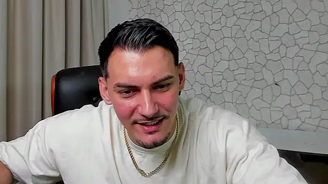 Snapshot of ClintMasters chatting on June 2026 05:54:02 AM ClintMasters online show from June 2026 05:54:02 AM