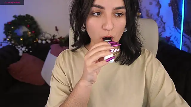 Daphne Moss online show from January 2025 08:57:02 PM