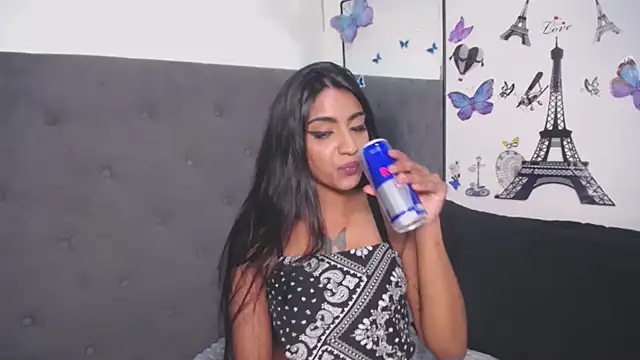 Delilah Blazee online show from September 2025 10:21:02 PM