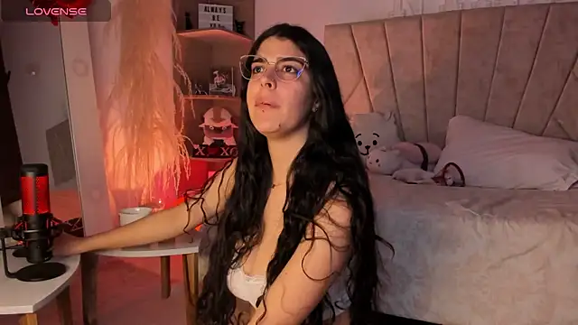  Niah  online show from February 2025 09:20:02 PM