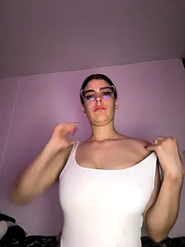  Niah  online show from November 2025 01:11:01 AM