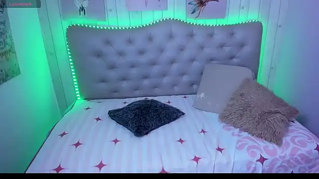 tamara colliins  online show from March 2025 03:44:02 AM