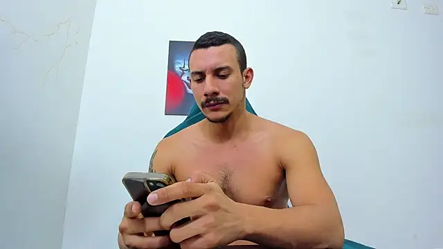 Snapshot of lazzon_bastion chatting on January 2025 09:30:02 AM lazzon bastion online show from January 2025 09:30:02 AM