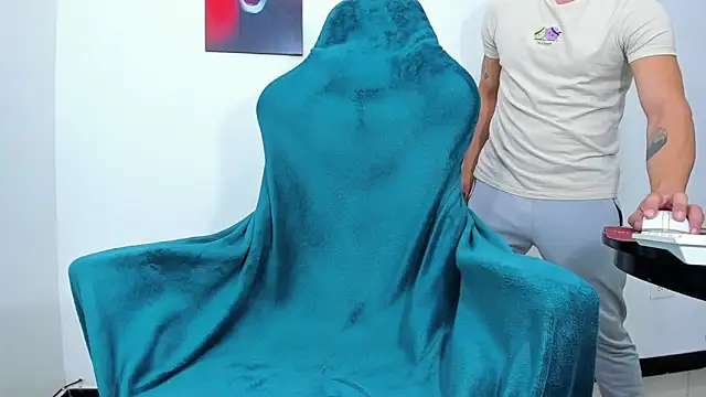 Snapshot of lazzon_bastion chatting on January 2025 11:34:01 PM lazzon bastion online show from January 2025 11:34:01 PM