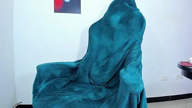 Snapshot of lazzon_bastion chatting on February 2025 08:00:01 PM lazzon bastion online show from February 2025 08:00:01 PM