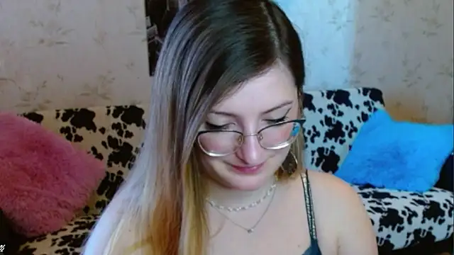 Arielsssplash online show from September 2025 06:46:01 AM