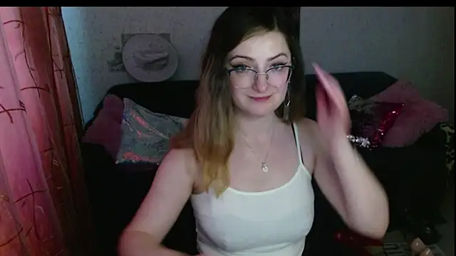 Arielsssplash online show from June 2026 05:35:01 PM