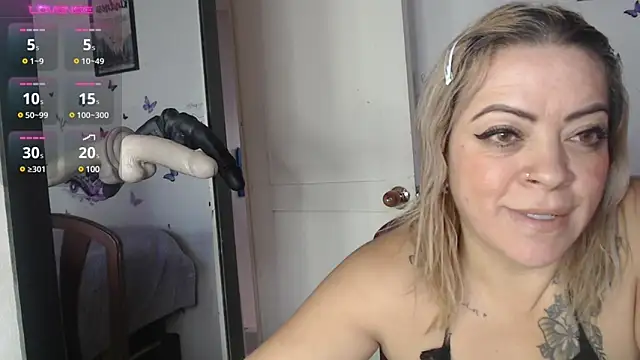 LIila28six online show from January 2025 12:56:01 PM