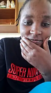 Samia Queen online show from December 2024 01:49:01 PM