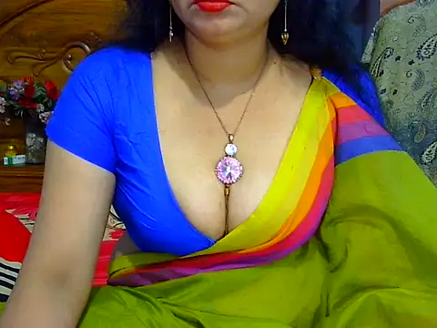 Snapshot of Daneldayna chatting on October 2025 07:10:02 PM Daneldayna online show from October 2025 07:10:02 PM