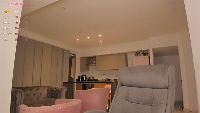 sofiia piink online show from February 2026 03:59:02 AM