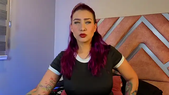  kelly hous36 online show from November 2025 01:21:02 PM