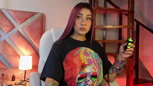  kelly hous36 online show from December 2025 11:30:02 AM