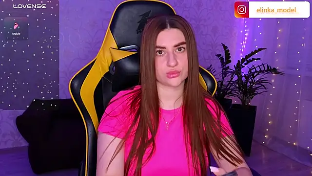 Elishka  online show from December 2024 07:32:02 PM