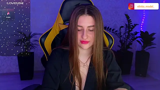 Elishka  online show from March 2025 08:18:02 PM