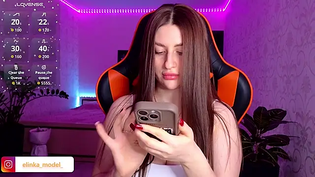 Elishka  online show from January 2026 08:25:02 PM