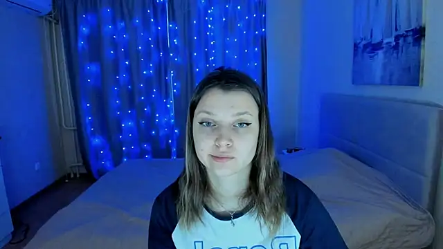 SoniNesti online show from December 2024 12:22:02 PM