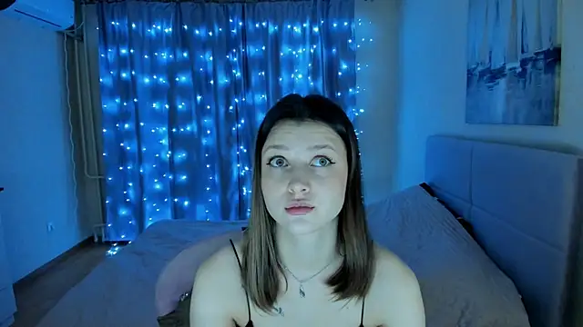 SoniNesti online show from December 2024 03:39:01 PM