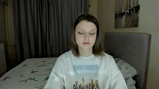 SoniNesti online show from October 2025 02:58:02 PM