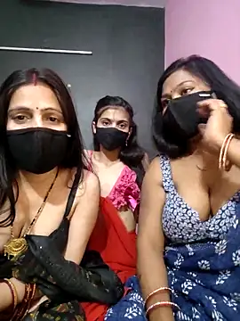 cutee  crazy online show from March 2026 02:23:02 PM