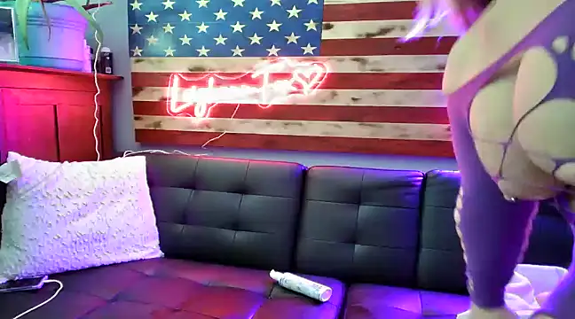 LeighAnnFox online show from January 2025 10:06:01 PM