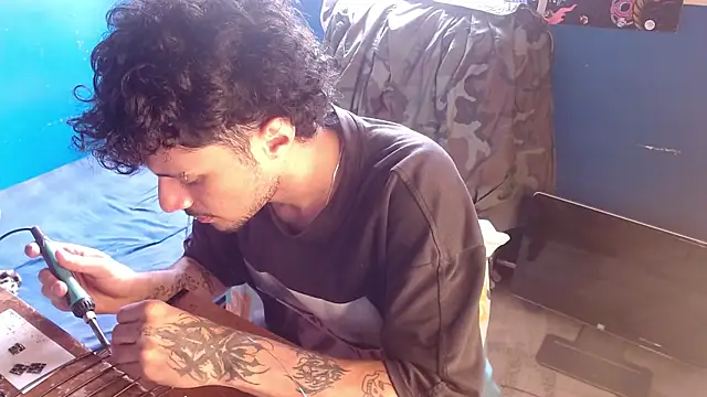 Apolo S online show from September 2025 04:55:02 PM