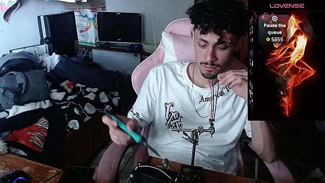 Snapshot of Apolo_S chatting on February 2026 01:16:02 PM Apolo S online show from February 2026 01:16:02 PM