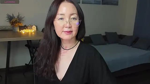 AvroraSakura online show from December 2024 06:53:01 PM