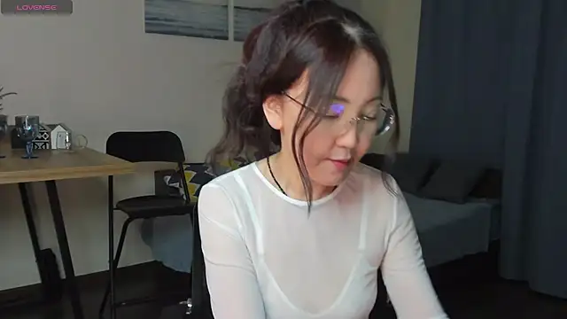 AvroraSakura online show from January 2025 03:22:01 PM