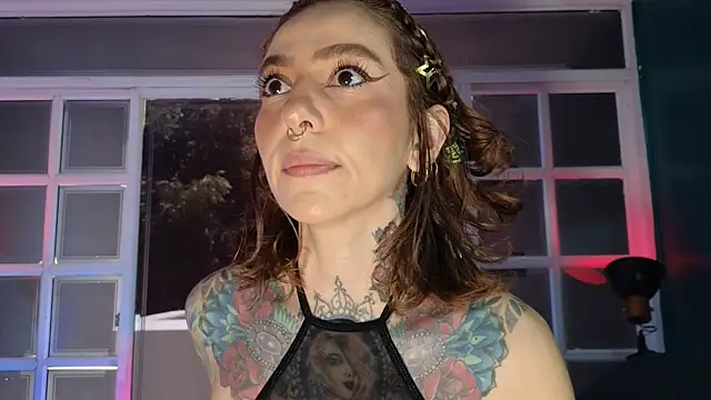 Evangelyne 1 online show from October 2025 03:52:01 PM