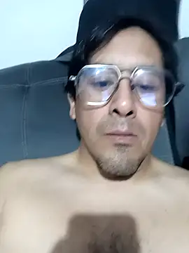 Yimicito online show from April 2026 05:02:02 AM