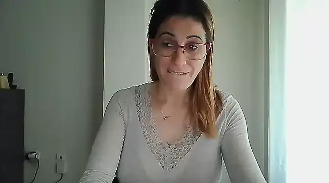 Sanada hot online show from January 2025 09:56:01 AM