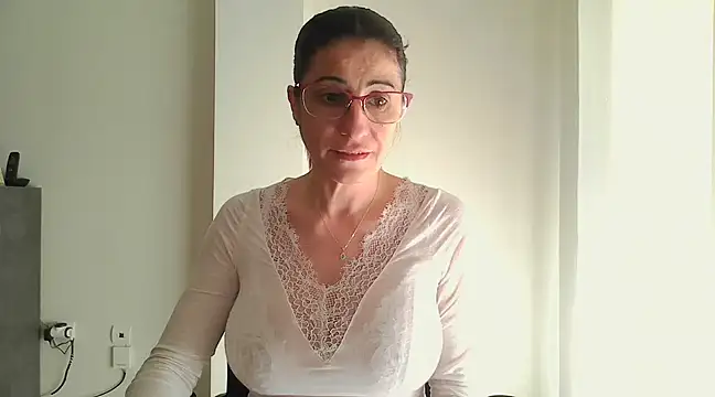 Sanada hot online show from February 2025 02:13:01 PM