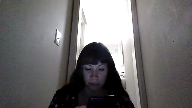 petitedoll29 online show from October 2025 12:04:01 AM