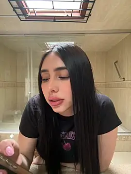 isabella jade online show from October 2025 01:22:02 PM