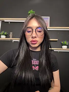 isabella jade online show from December 2025 10:40:02 PM